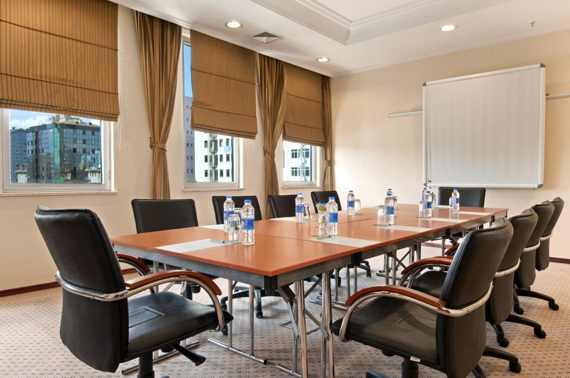 Wyndham Grand Kayseri Negócio foto Meeting room