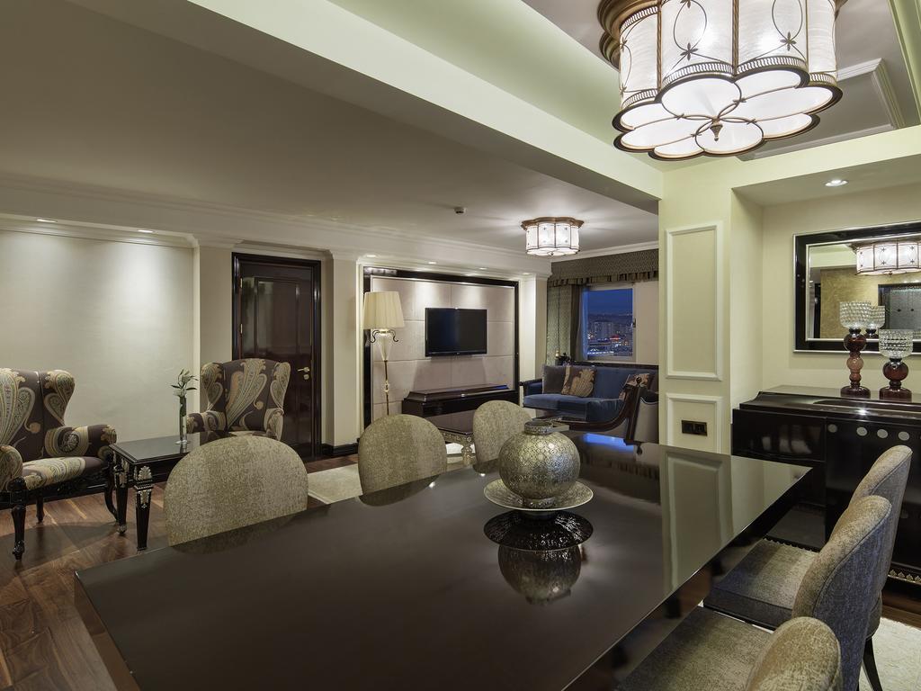 Wyndham Grand Kayseri Exterior foto A suite at the Mandarin Oriental, New York