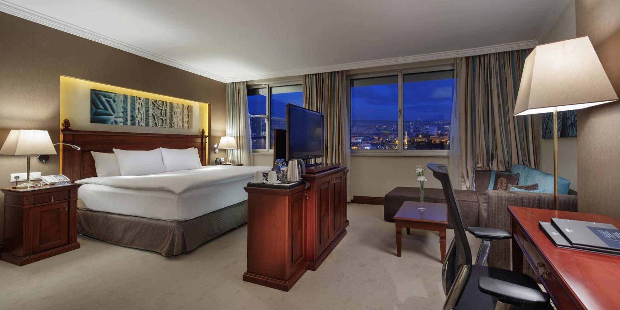 Wyndham Grand Kayseri Exterior foto Suite