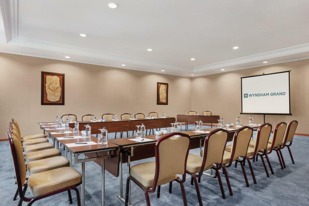 Wyndham Grand Kayseri Exterior foto Meeting room