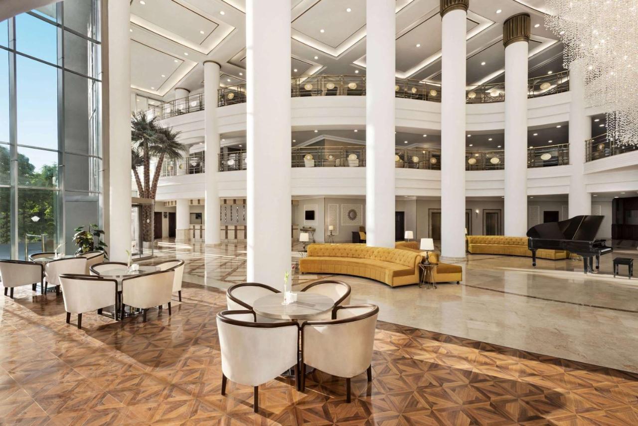 Wyndham Grand Kayseri Exterior foto Lobby