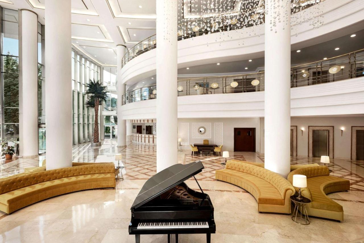 Wyndham Grand Kayseri Exterior foto Lobby